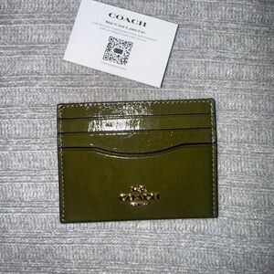 ****SOLD, DO NOT BUY**Coach Olive Green Card Holder NWOT